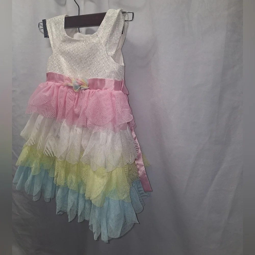 Two dress bundle 3T and 4T